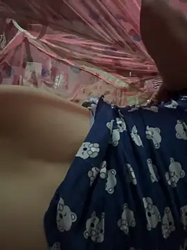 Snapshot of Miss-Kamini chatting on 01-19-25, 05:39 Miss-Kamini online show from 01-19-25, 05:39