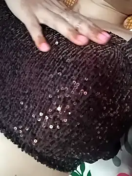 Snapshot of Miss-Kamini chatting on 02-04-25, 10:43 Miss-Kamini online show from 02-04-25, 10:43