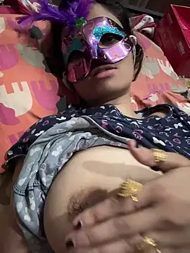 Snapshot of Miss-Kamini chatting on 03-14-25, 05:05 Miss-Kamini online show from 03-14-25, 05:05