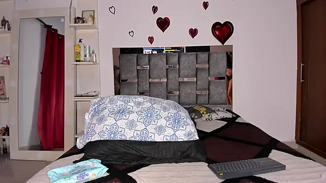 Carol M8 online show from 03-01-25, 04:15