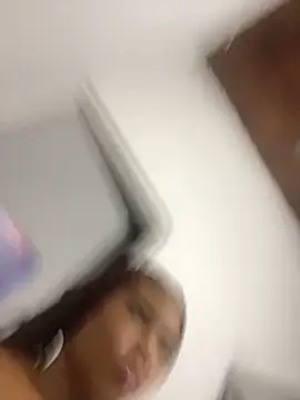 Snapshot of grace_miller03 chatting on 12-21-25, 07:26 grace miller03 online show from 12-21-25, 07:26