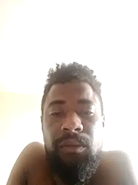Snapshot of Amou215 chatting on 07-17-26, 12:12 Amou215 online show from 07-17-26, 12:12