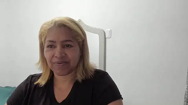 Snapshot of anubys_godes chatting on 01-15-25, 12:25 anubys godes online show from 01-15-25, 12:25