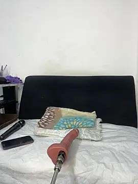 chiquimaturesexy online show from 06-16-26, 09:28