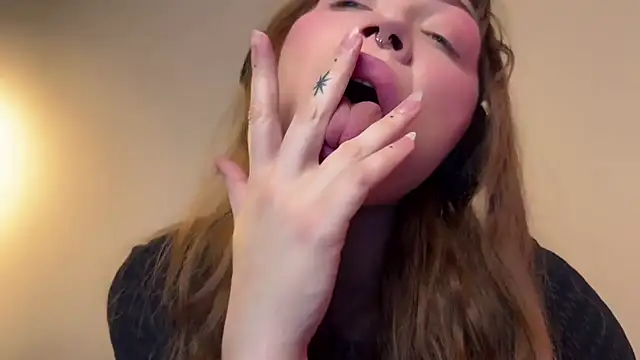 PaulaPratt online show from 01-14-25, 04:25