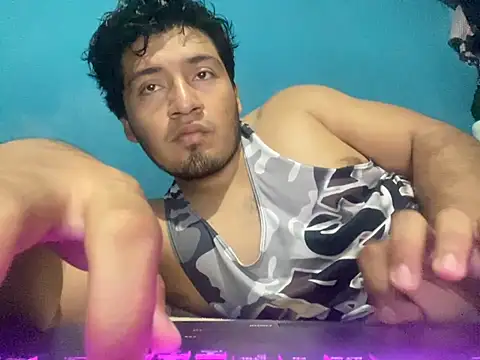 YoElMasHot online show from 04-23-26, 09:06