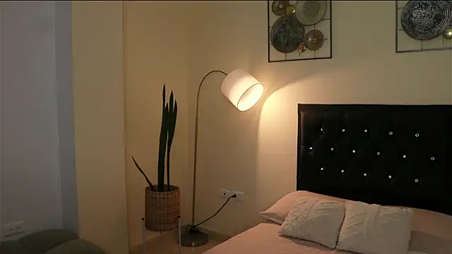 paauly online show from 04-23-26, 10:36