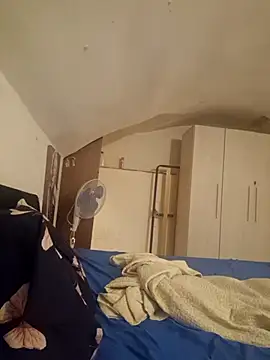 perla97 online show from 12-08-24, 01:14