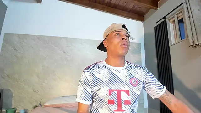 Snapshot of ada-brooke chatting on 02-26-25, 03:42 ada-brooke online show from 02-26-25, 03:42