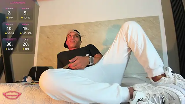 Snapshot of ada-brooke chatting on 03-07-25, 10:13 ada-brooke online show from 03-07-25, 10:13