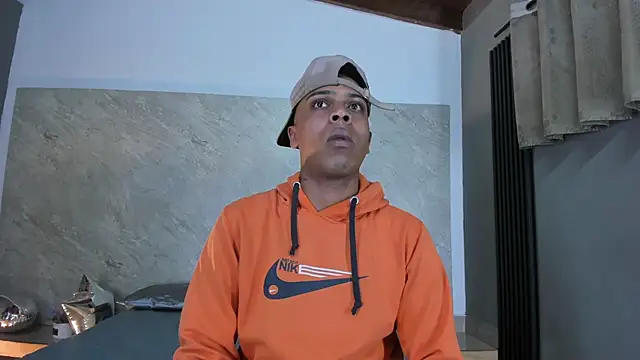 Snapshot of ada-brooke chatting on 03-15-25, 04:02 ada-brooke online show from 03-15-25, 04:02