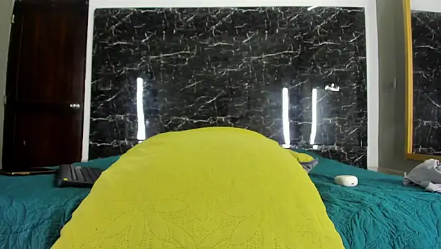 Snapshot of ada-brooke chatting on 03-23-25, 07:20 ada-brooke online show from 03-23-25, 07:20