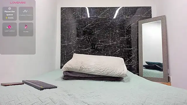 Snapshot of ada-brooke chatting on 09-29-25, 11:59 ada-brooke online show from 09-29-25, 11:59