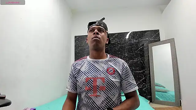 Snapshot of ada-brooke chatting on 10-14-25, 11:33 ada-brooke online show from 10-14-25, 11:33