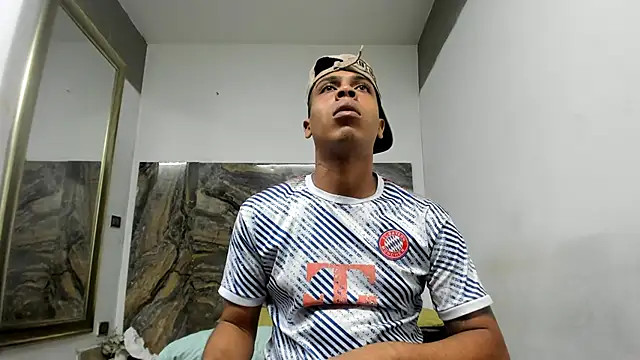 Snapshot of ada-brooke chatting on 10-21-25, 05:30 ada-brooke online show from 10-21-25, 05:30