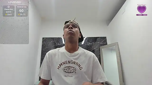 Snapshot of ada-brooke chatting on 11-05-25, 11:43 ada-brooke online show from 11-05-25, 11:43