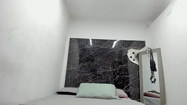 Snapshot of ada-brooke chatting on 11-21-25, 11:42 ada-brooke online show from 11-21-25, 11:42