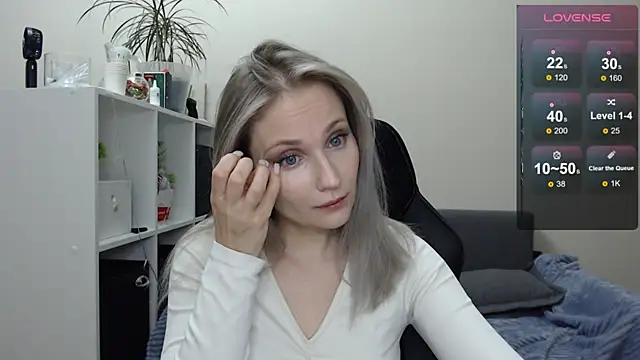 Sunny bunny6 online show from 02-01-25, 11:48