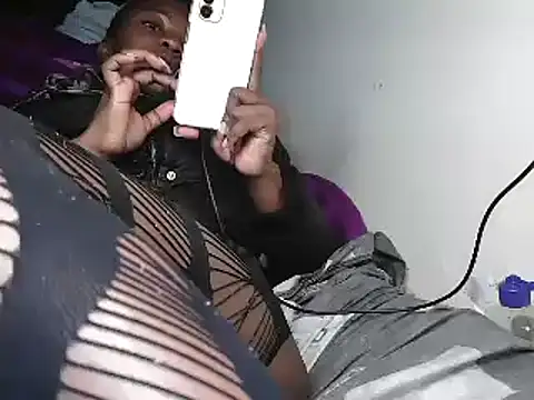 Snapshot of Tight_assy chatting on 12-01-24, 11:25 Tight assy online show from 12-01-24, 11:25