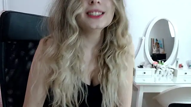  sweettreat online show from 03-13-25, 10:32