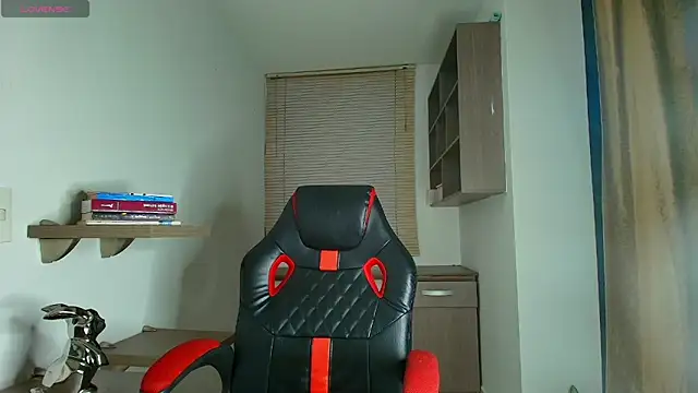 KazzuRoux001 online show from 12-06-24, 12:12