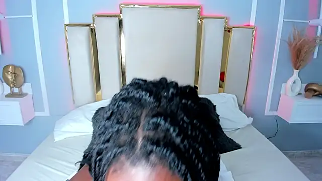 Roxxana-queen online show from 01-21-25, 08:00