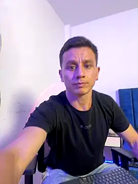 Andrewfalcon online show from 09-10-25, 08:20