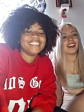 Snapshot of DANIELA_MICHEL chatting on 01-09-25, 04:17 DANIELA MICHEL online show from 01-09-25, 04:17