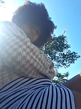 Snapshot of DANIELA_MICHEL chatting on 01-19-25, 01:55 DANIELA MICHEL online show from 01-19-25, 01:55