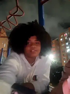 Snapshot of DANIELA_MICHEL chatting on 03-22-25, 12:39 DANIELA MICHEL online show from 03-22-25, 12:39