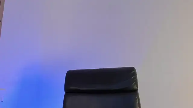 sarah pierce online show from 09-13-25, 02:22