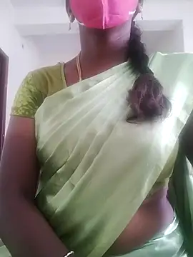 Snapshot of Preethytamilsexy chatting on 09-30-25, 04:39 Preethytamilsexy online show from 09-30-25, 04:39