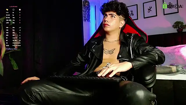 LyleBennett  online show from 03-12-26, 12:11