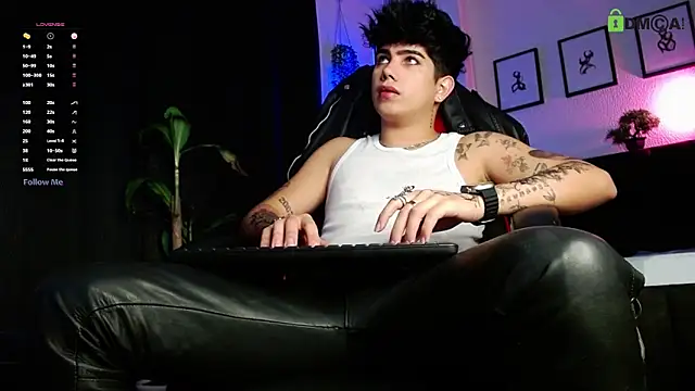 LyleBennett  online show from 03-28-26, 12:05