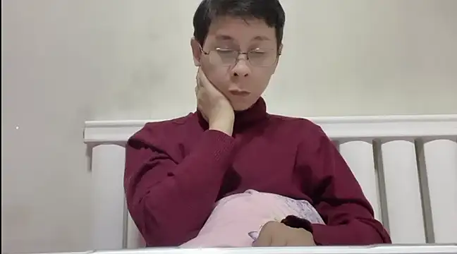 Snapshot of TGH521 chatting on 01-18-25, 02:02 TGH521 online show from 01-18-25, 02:02