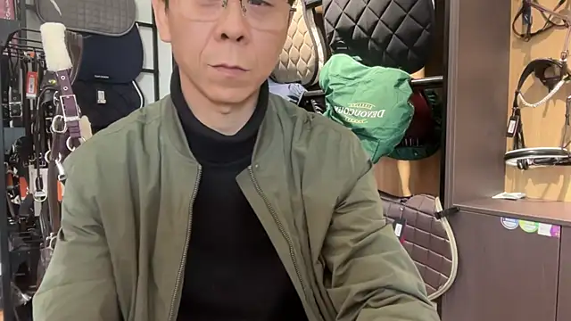 Snapshot of TGH521 chatting on 11-02-25, 02:36 TGH521 online show from 11-02-25, 02:36