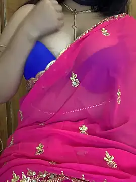 Snapshot of Doodhwaali chatting on 01-29-25, 05:24 Doodhwaali online show from 01-29-25, 05:24