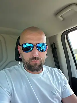 Snapshot of _Haptic_ chatting on 05-26-26, 03:41 Haptic online show from 05-26-26, 03:41