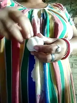 BERRY 00 online show from 03-02-25, 06:27