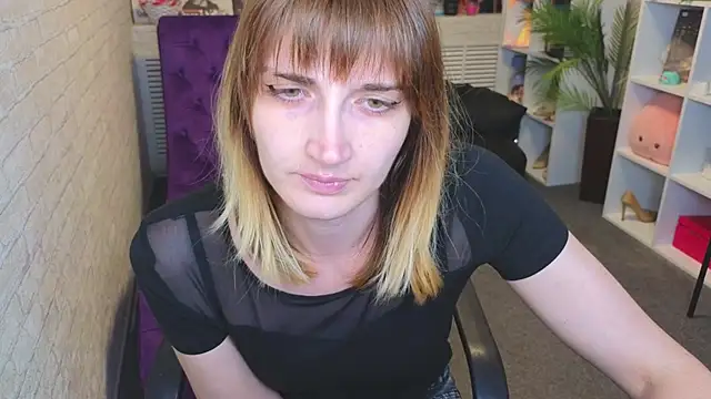 Nika Kitten online show from 04-06-26, 10:05