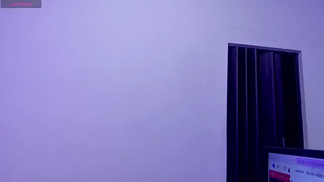 Snapshot of AlliceRosero chatting on 12-07-24, 05:15 AlliceRosero online show from 12-07-24, 05:15