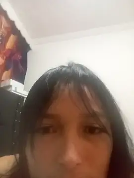 Snapshot of milerotismo chatting on 03-20-25, 03:02 milerotismo online show from 03-20-25, 03:02