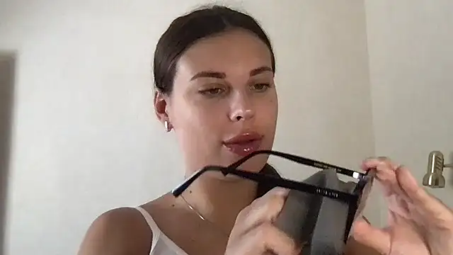 MoonriseGoddess online show from 06-09-26, 08:37
