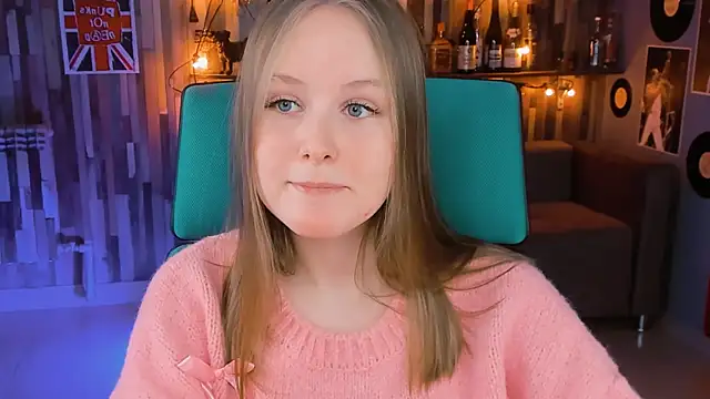 Snapshot of VivienLeeigh chatting on 01-22-25, 07:56 VivienLeeigh online show from 01-22-25, 07:56