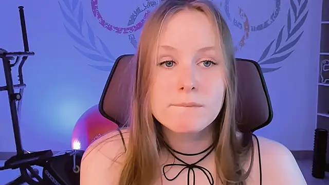 Snapshot of VivienLeeigh chatting on 01-29-25, 01:07 VivienLeeigh online show from 01-29-25, 01:07