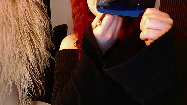 Snapshot of crimson_tati_ chatting on 12-12-24, 05:31 crimson tati  online show from 12-12-24, 05:31