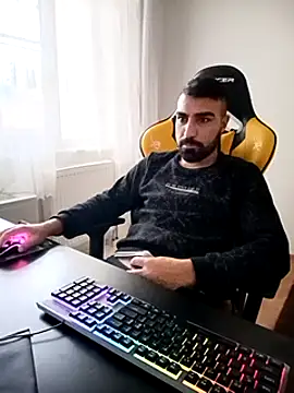 Snapshot of SertSikici022 chatting on 12-07-24, 01:29 SertSikici022 online show from 12-07-24, 01:29