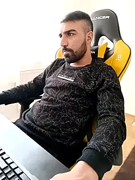 Snapshot of SertSikici022 chatting on 12-21-24, 11:11 SertSikici022 online show from 12-21-24, 11:11