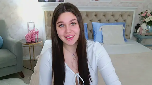 RihannaRose online show from 01-31-25, 07:08