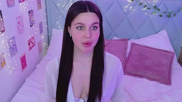 RihannaRose online show from 03-16-25, 11:57